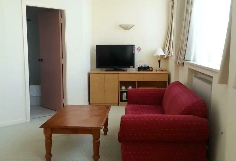 Standard-huone, Riddiford