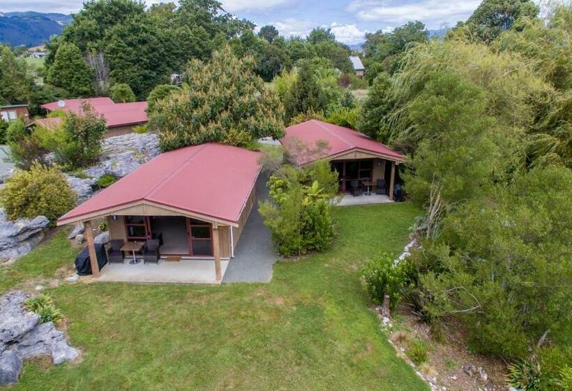 شاليه غرفة نوم واحدة, The Rocks Chalets