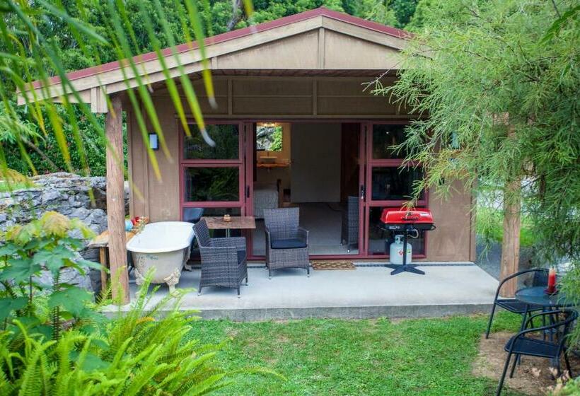 شاليه غرفة نوم واحدة, The Rocks Chalets