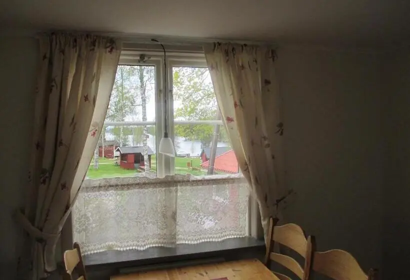 Villa 3 Makuuhuonetta, Munkebergs Stugor & Vandrarhem