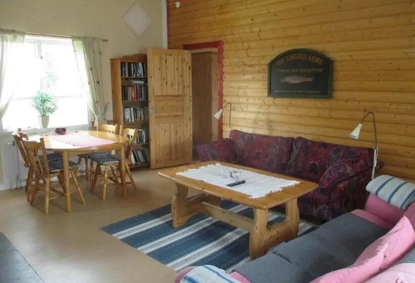 Villa 3 Makuuhuonetta, Munkebergs Stugor & Vandrarhem