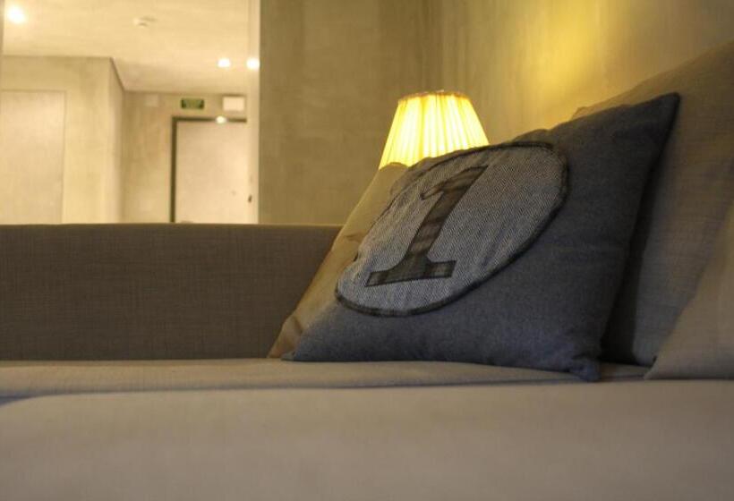 １ベッドルームアパートメント, N1 Hostel Apartments And Suites