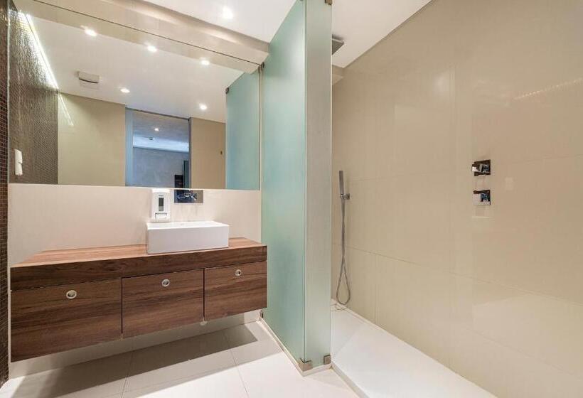 １ベッドルームアパートメント, N1 Hostel Apartments And Suites