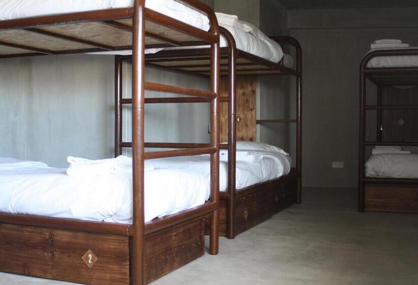 バスルーム共有のトリプルスタンダード, N1 Hostel Apartments And Suites