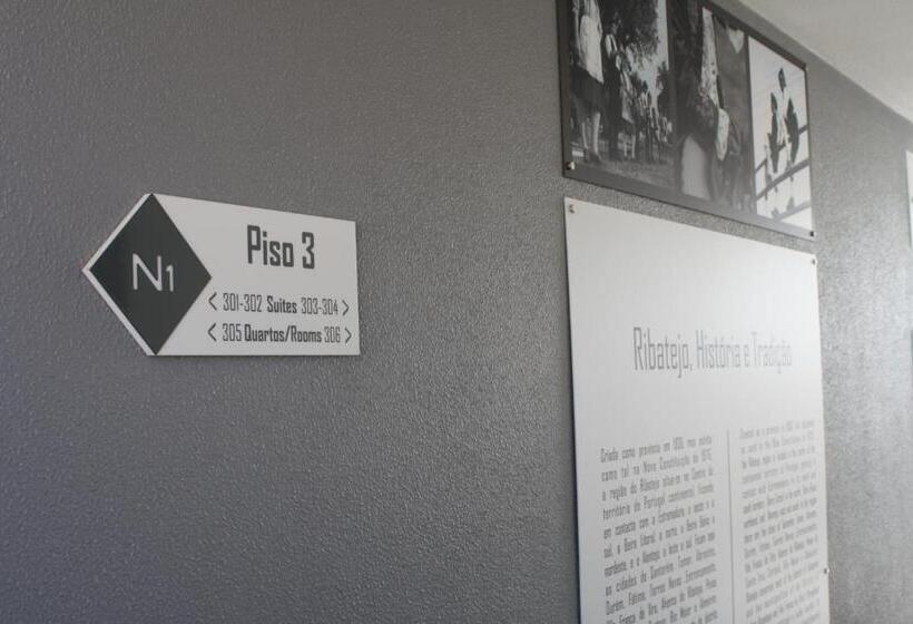 スーペリアーシェアルームのワンベッド, N1 Hostel Apartments And Suites