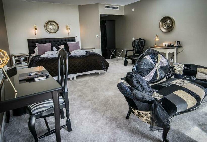小型豪华套房, Orbaden Spa & Resort