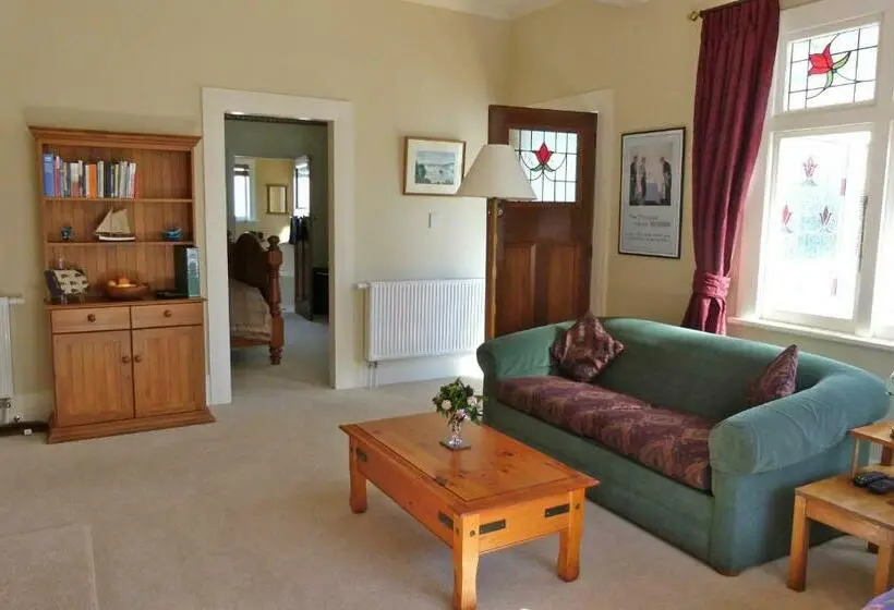 Suit Deluxe, Peppertree Bed & Breakfast