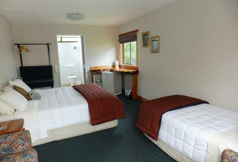 חדר סטנדרט לשלושה, Ropatinis Bed & Breakfast