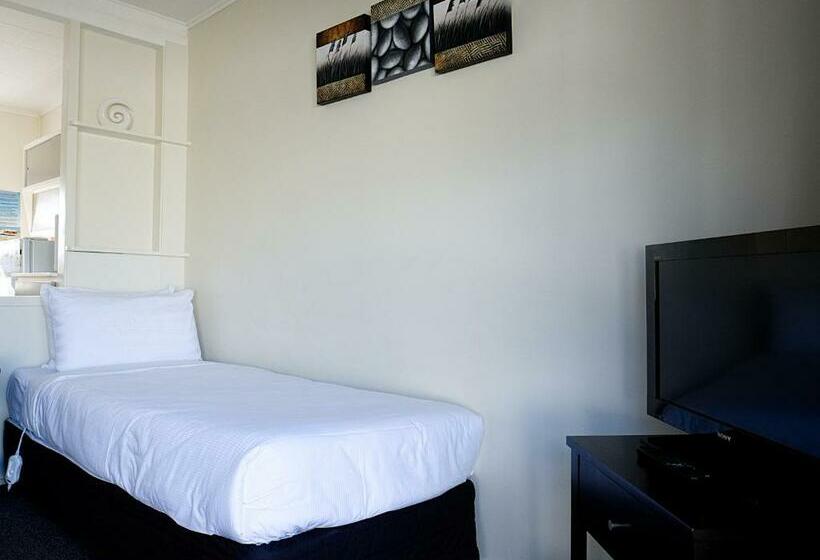 חדר משפחתי, Tairua Shores Motel