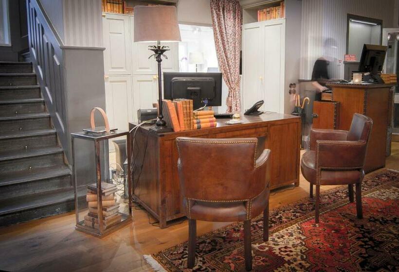 标准单人间, Waxholms Hotell