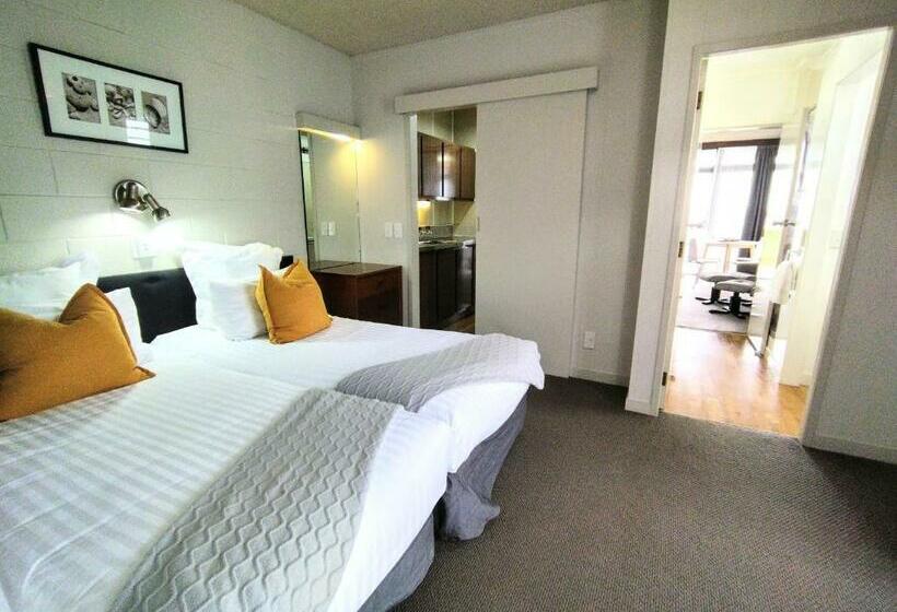 آپارتمان 1 خوابه همکف, Whispering Sands Beachfront Motel