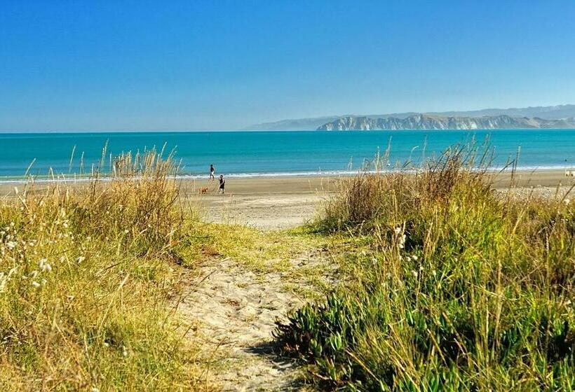 آپارتمان 1 خوابه همکف, Whispering Sands Beachfront Motel