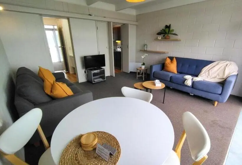 バルコニー付き1ベッドルームアパートメント, Whispering Sands Beachfront Motel