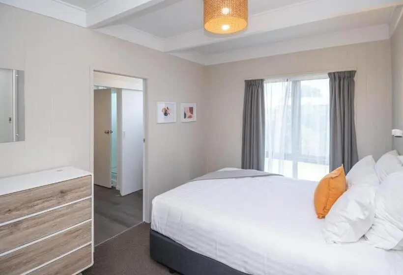 2ベッドルームアパートメント, Whispering Sands Beachfront Motel