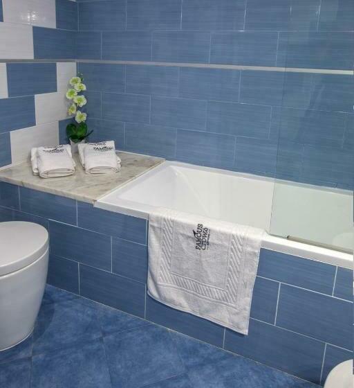 اتاق استاندارد, Famous Crows Lisbon Suites