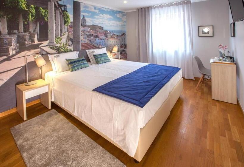 اتاق استاندارد, Famous Crows Lisbon Suites