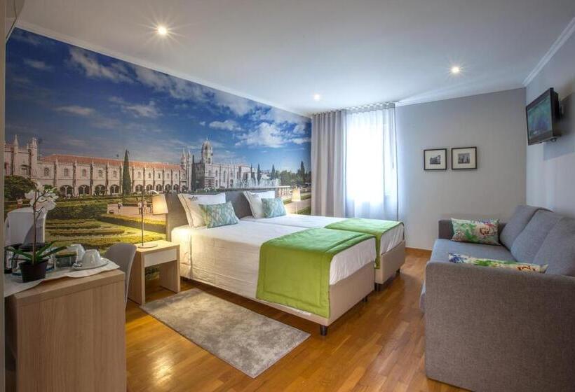 Quarto Estandar, Famous Crows Lisbon Suites
