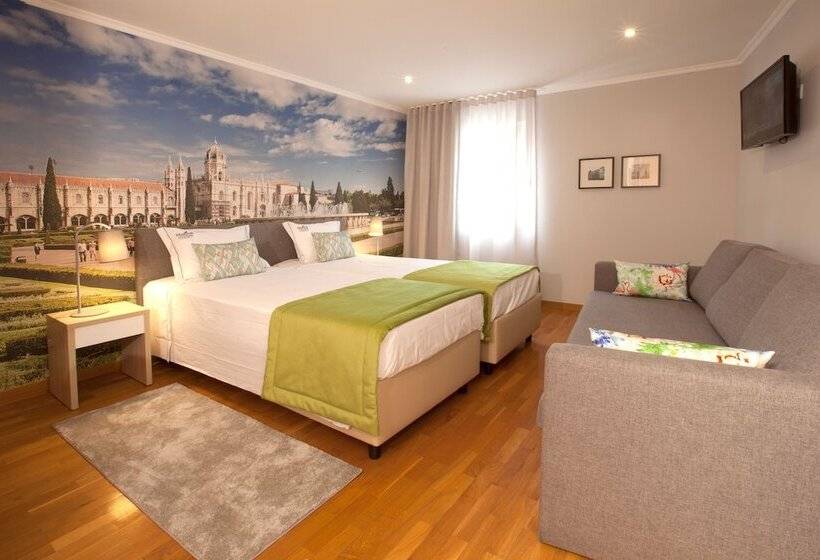 اتاق استاندارد, Famous Crows Lisbon Suites