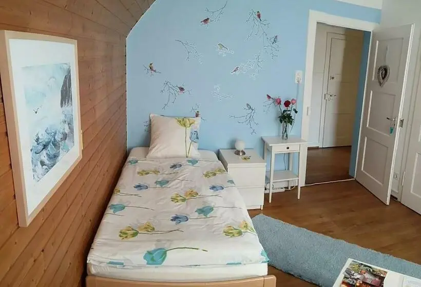 Standard Yhden Hengen Huone Jaettu Kylpyhuone, B&b Kalimera Pratteln