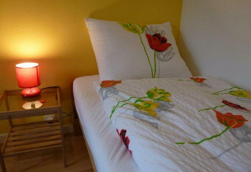 Номер Стандарт Индивидуальный Совместная Ванная, B&b Kalimera Pratteln