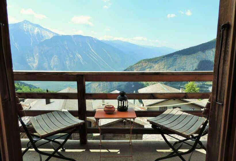 Номер Стандарт с Балконом, La Demeure Des Elfes