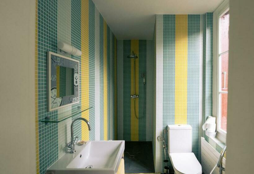 اتاق استاندارد با تخت بزرگ, Le Chalet D Ouchy