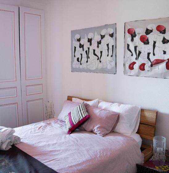 سوییت, Le Chalet D Ouchy