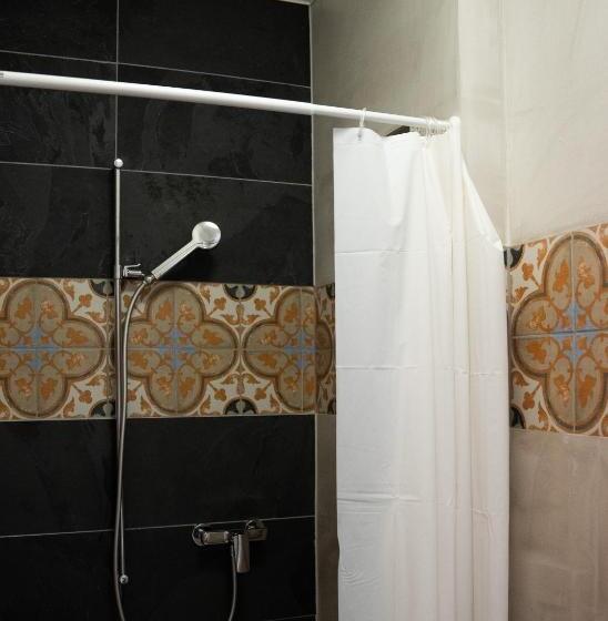 סוויטה, Le Chalet D Ouchy