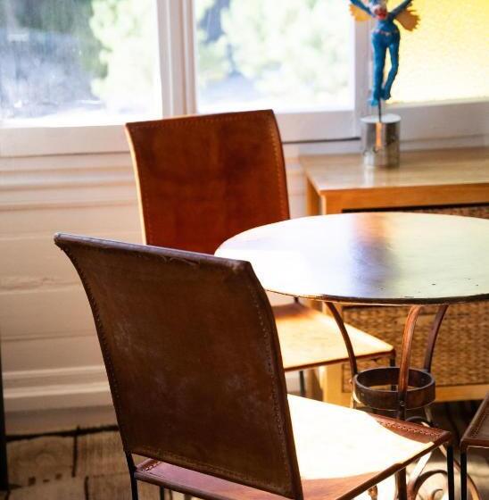 سوییت, Le Chalet D Ouchy