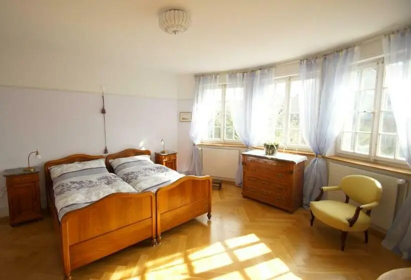 اتاق استاندارد, Bed And Breakfast Wildrose
