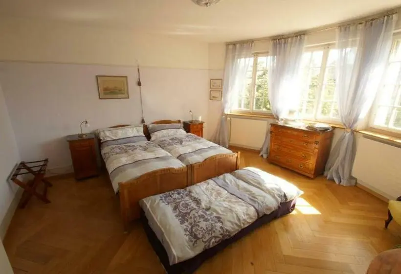 اتاق استاندارد, Bed And Breakfast Wildrose
