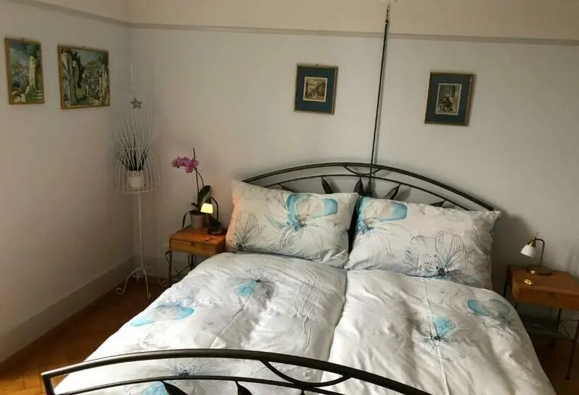 اتاق استاندارد, Bed And Breakfast Wildrose