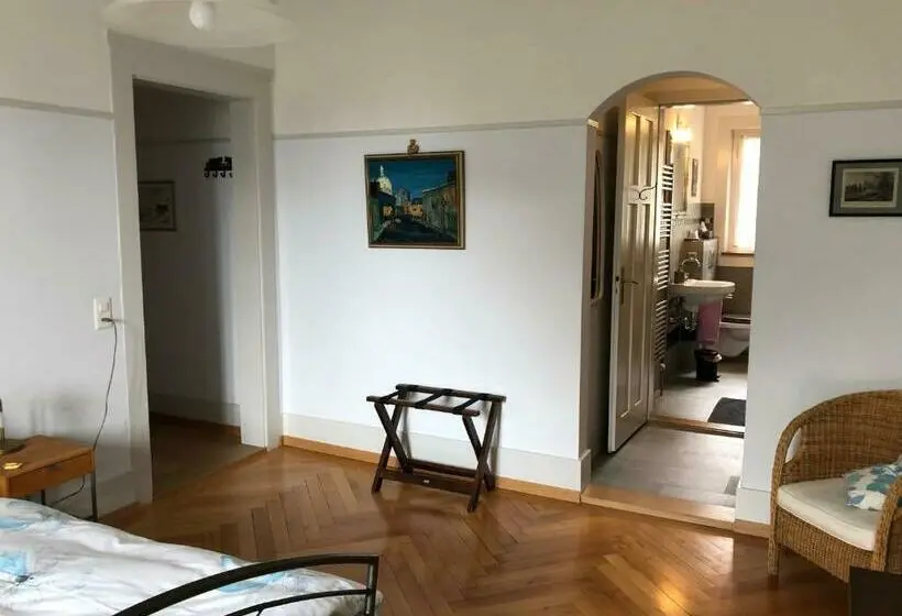 اتاق استاندارد, Bed And Breakfast Wildrose
