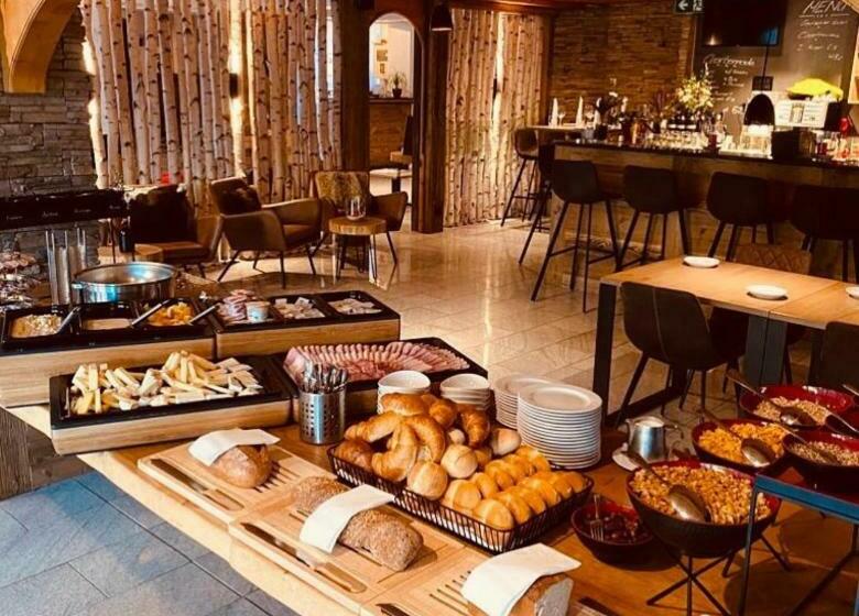 اتاق استاندارد با دسترسی به اسپا, Alfa Superieur   Leukerbad Therme