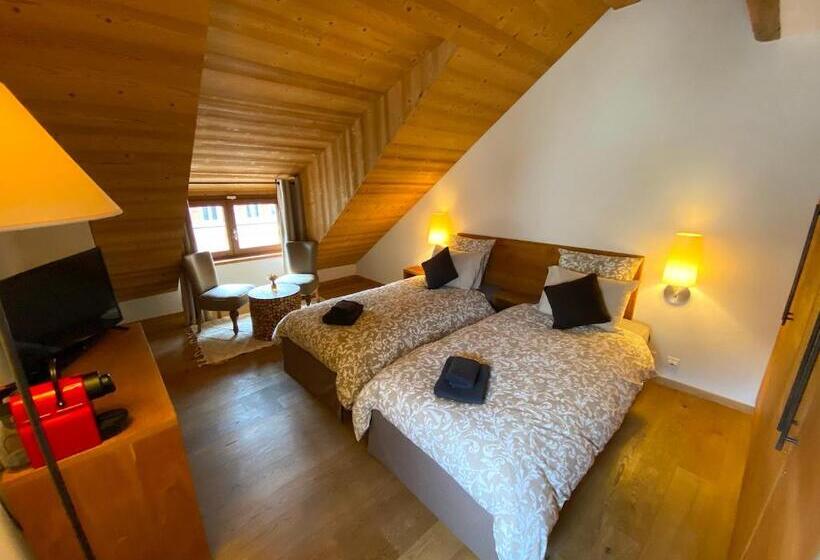 Номер Стандарт, Auberge De L Union