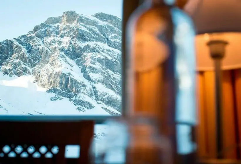 اتاق استاندارد سه نفره, Berghotel Trübsee   Accessible Only By Cable Car