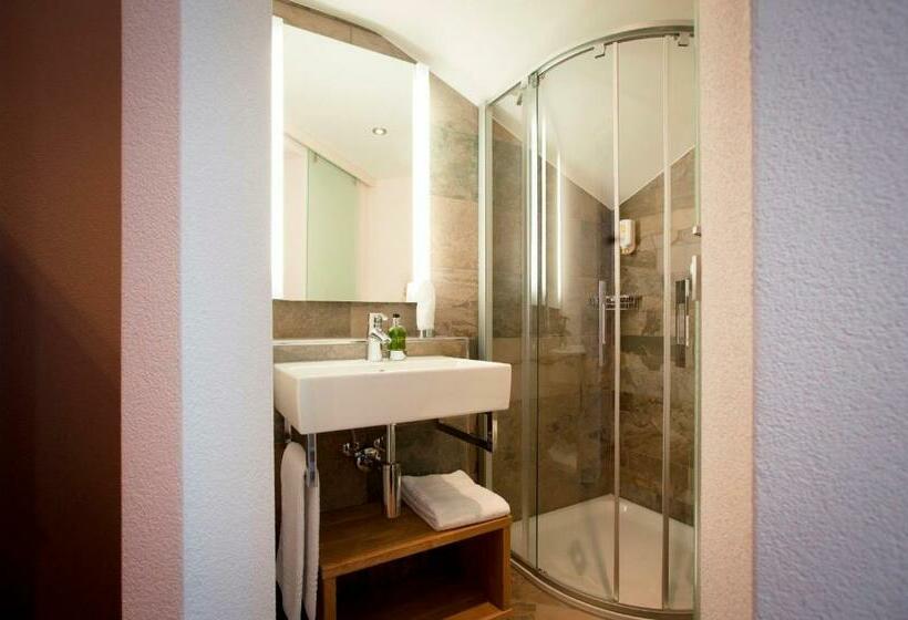 标准三人间, Berghotel Trübsee Accessible Only By Cable Car