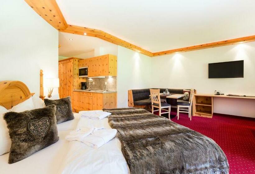 Апартаменты Superior 1 Спальня, Chasa Castello Relax & Spa