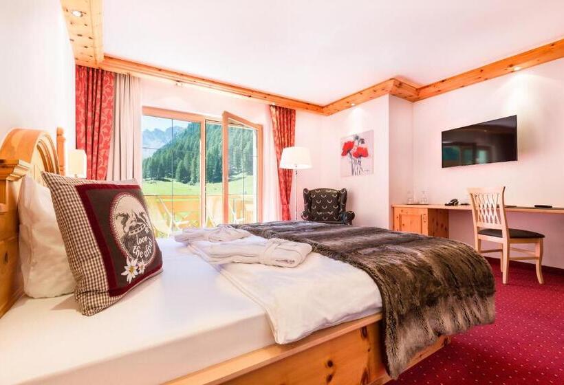 غرفة سوبيريور, Chasa Castello Relax & Spa