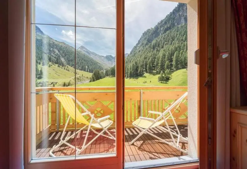 سوییت سوپریور, Chasa Castello Relax & Spa