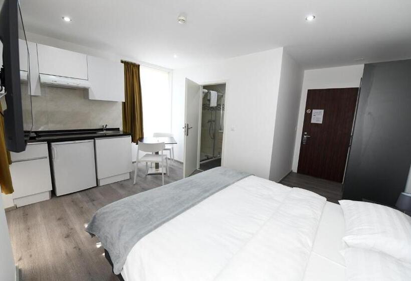 舒适一室公寓, De France