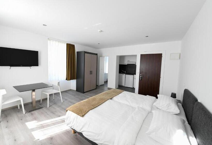 Студио Comfort, De France