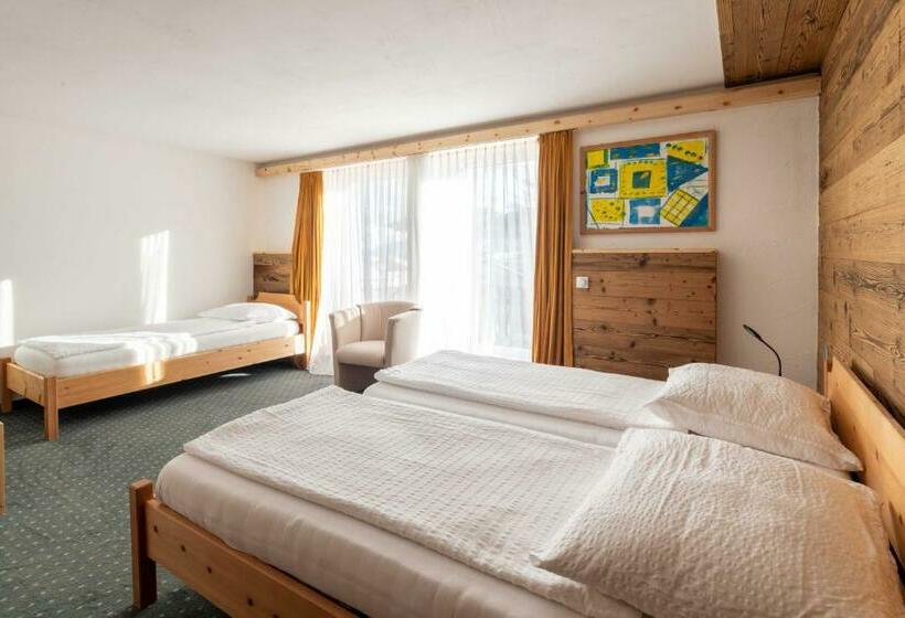 스탠다드 트리플 룸, Grischuna