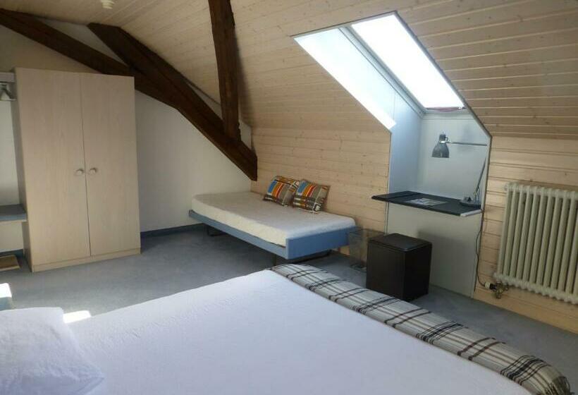 스탠다드 룸, Hôtel De France