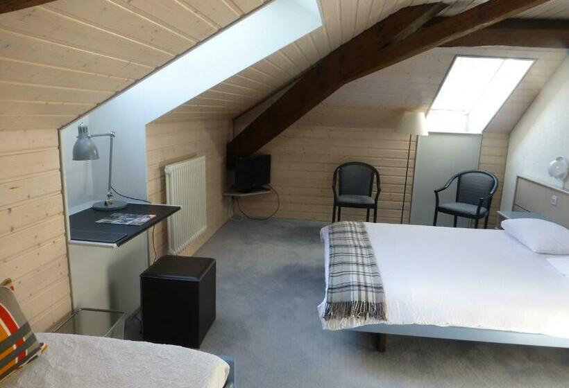 스탠다드 룸, Hôtel De France