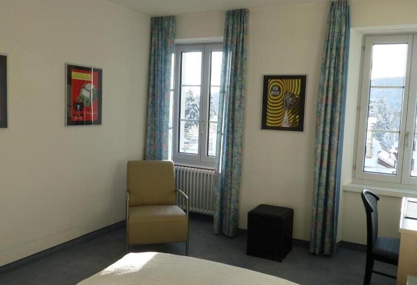 스탠다드 룸, Hôtel De France