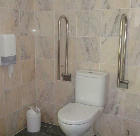 غرفة قياسية, O Viajante Low Cost