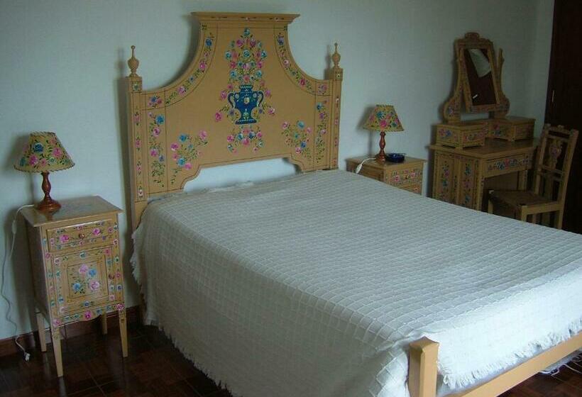 غرفة قياسية, O Viajante Low Cost