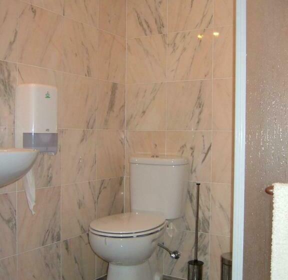 غرفة قياسية, O Viajante Low Cost