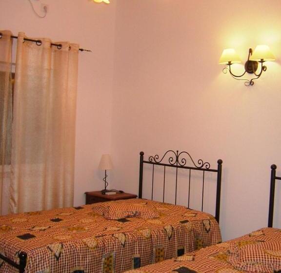 غرفة قياسية, O Viajante Low Cost